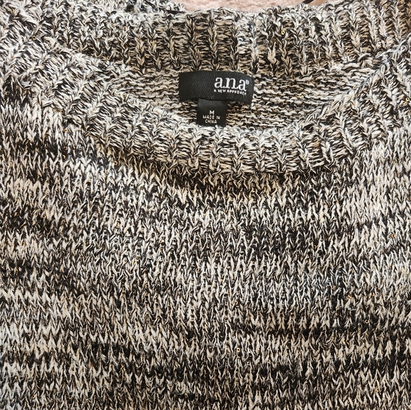 Grey Shirt - Picture 2 of 3